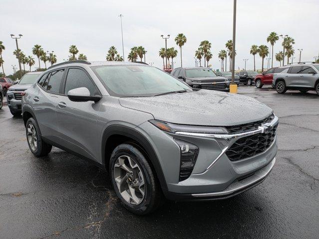 new 2025 Chevrolet Trax car, priced at $25,260