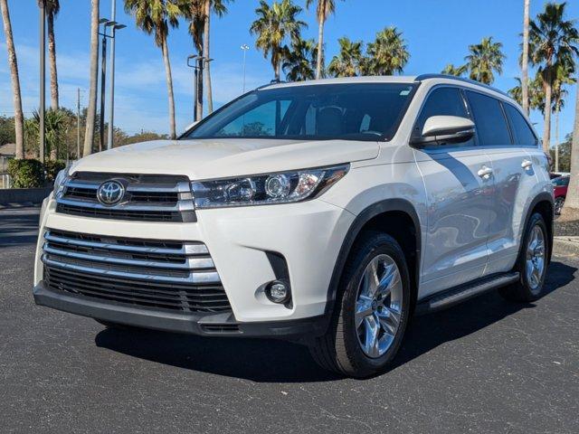 used 2019 Toyota Highlander car, priced at $29,788