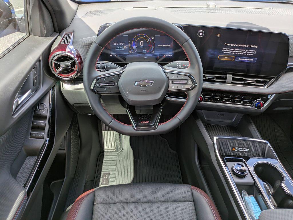 new 2026 Chevrolet Equinox car, priced at $32,580