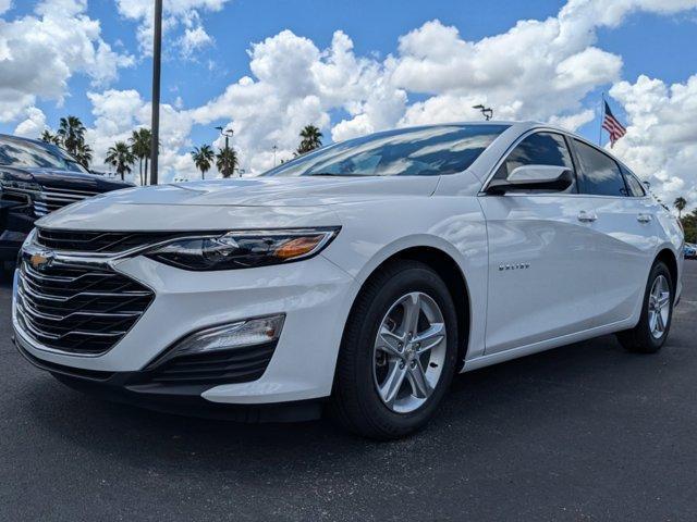 new 2025 Chevrolet Malibu car, priced at $26,995