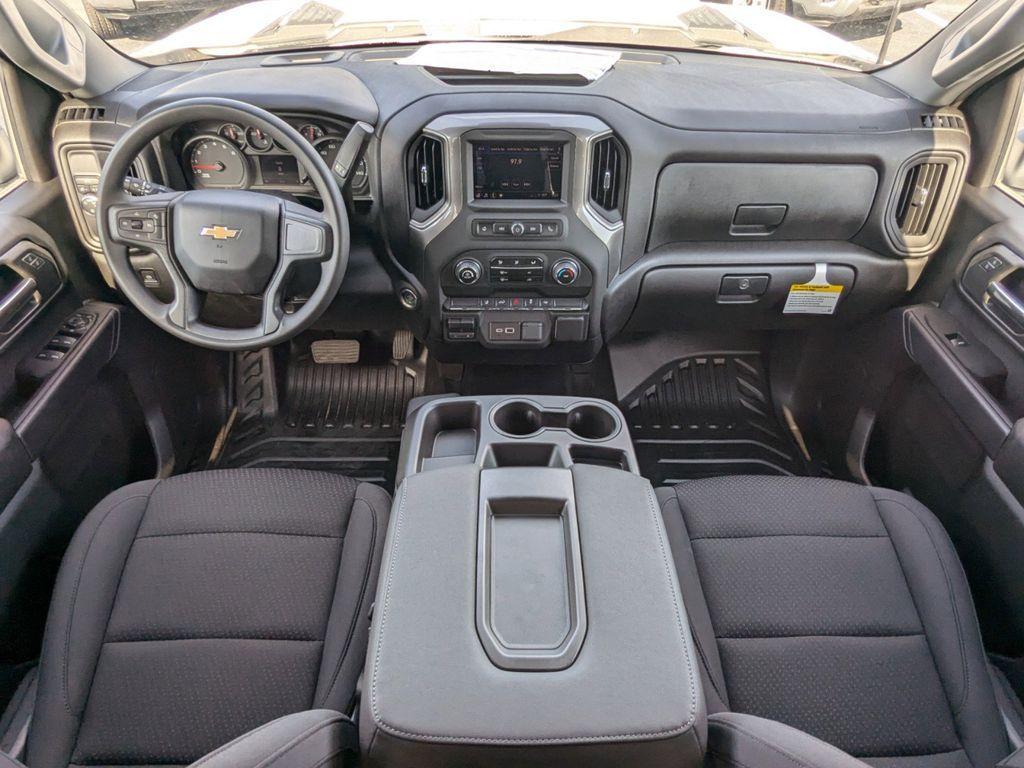 new 2024 Chevrolet Silverado 3500 car, priced at $52,270