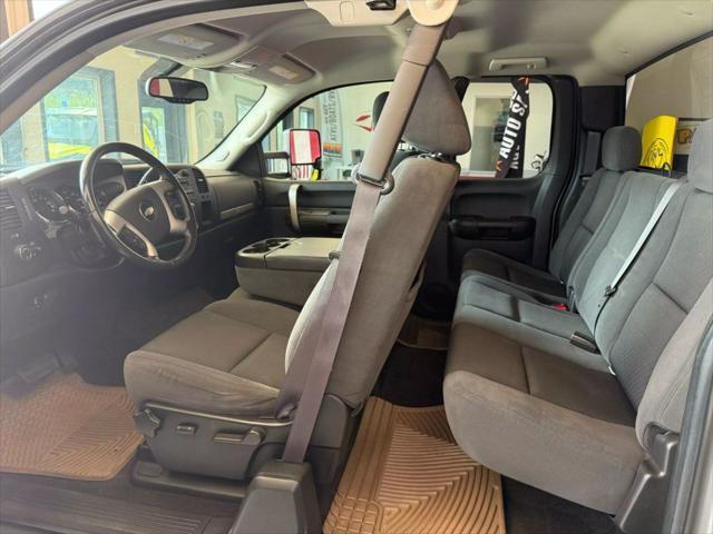used 2009 Chevrolet Silverado 2500 car, priced at $20,990