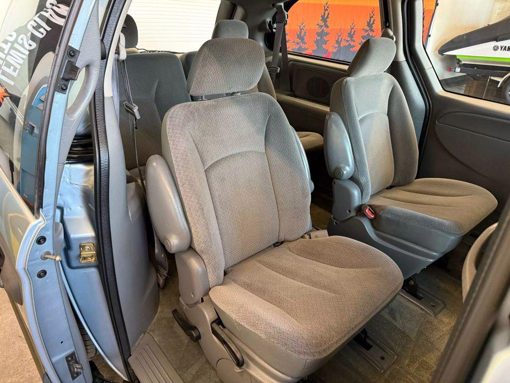 used 2005 Dodge Grand Caravan car, priced at $6,490