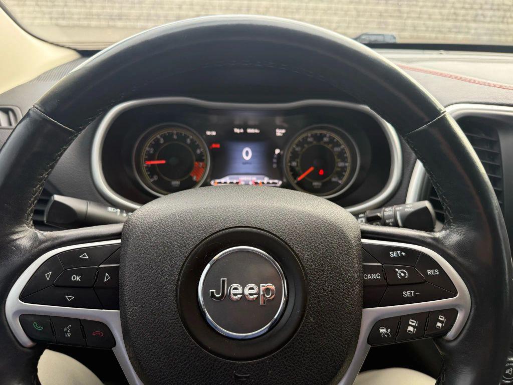 used 2015 Jeep Cherokee car, priced at $12,790