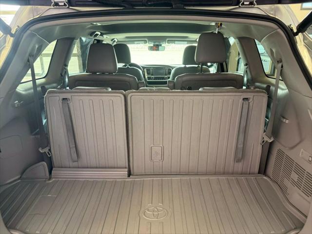 used 2018 Toyota Highlander car, priced at $28,990