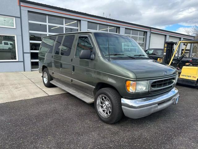 used 2002 Ford E150 car, priced at $14,995