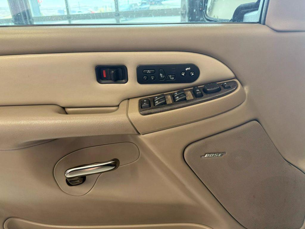 used 2004 GMC Yukon car, priced at $12,490