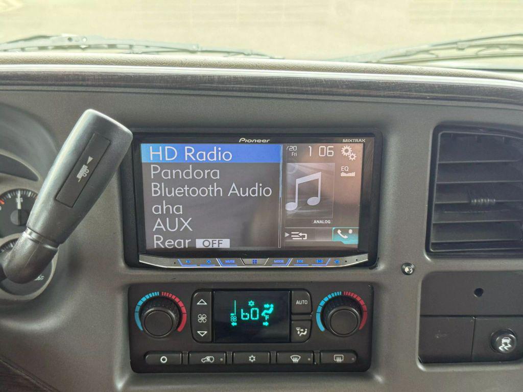 used 2004 GMC Yukon car, priced at $12,490