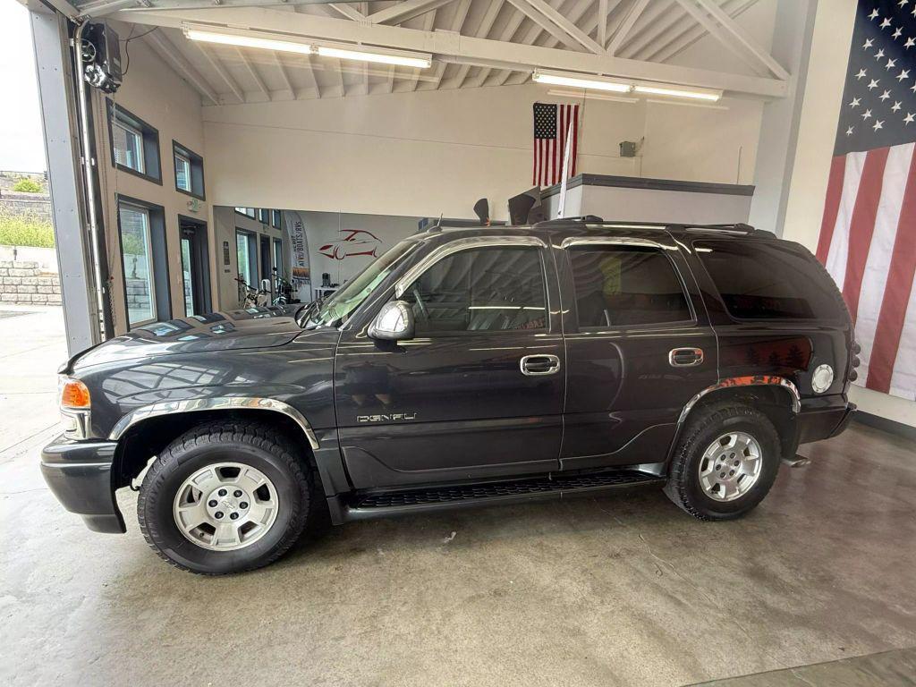 used 2004 GMC Yukon car, priced at $12,490