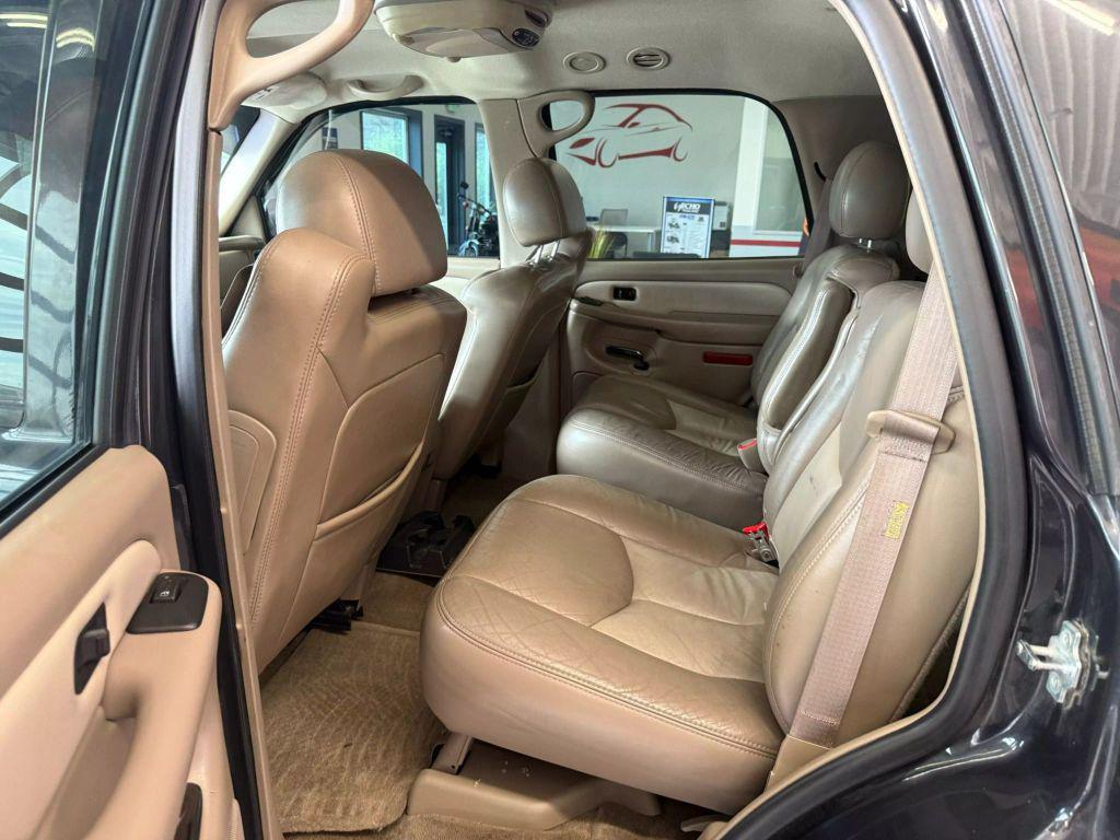 used 2004 GMC Yukon car, priced at $12,490