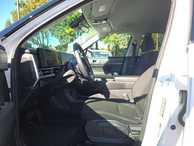 used 2025 Hyundai Santa Fe car, priced at $31,995