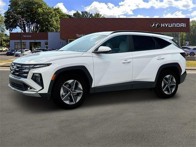 new 2025 Hyundai Tucson car, priced at $33,105