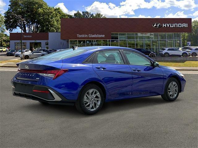 new 2025 Hyundai ELANTRA HEV car, priced at $22,999