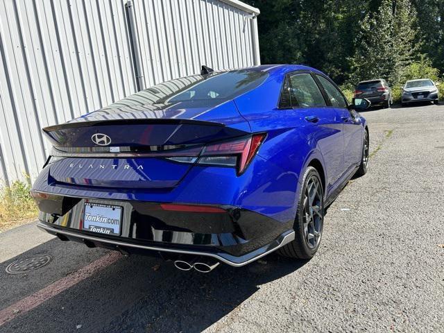 new 2024 Hyundai Elantra car, priced at $27,354