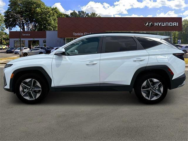 new 2025 Hyundai TUCSON Hybrid car, priced at $36,875