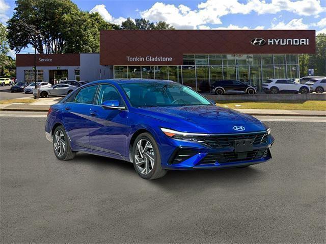 new 2025 Hyundai Elantra car, priced at $27,418