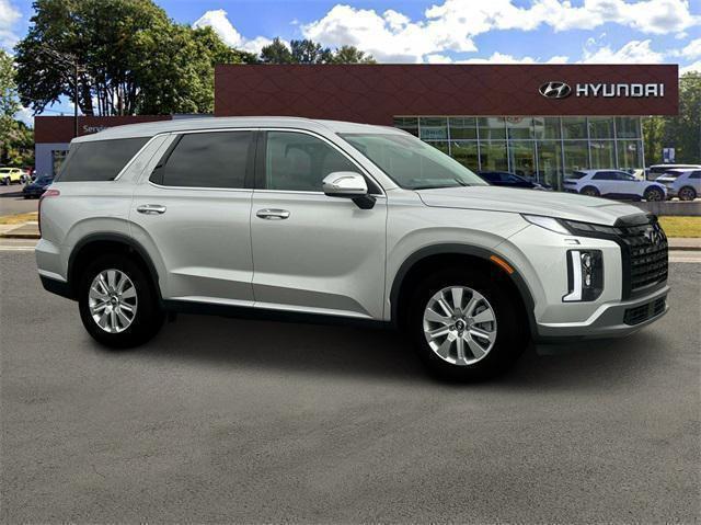 new 2025 Hyundai Palisade car, priced at $43,755