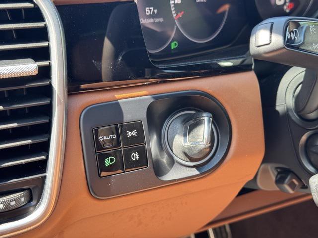 used 2020 Porsche Cayenne car, priced at $43,623