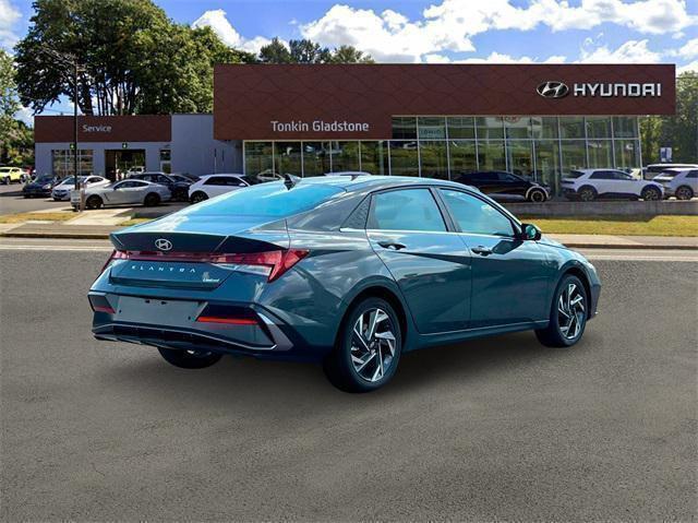 new 2025 Hyundai Elantra car, priced at $27,417