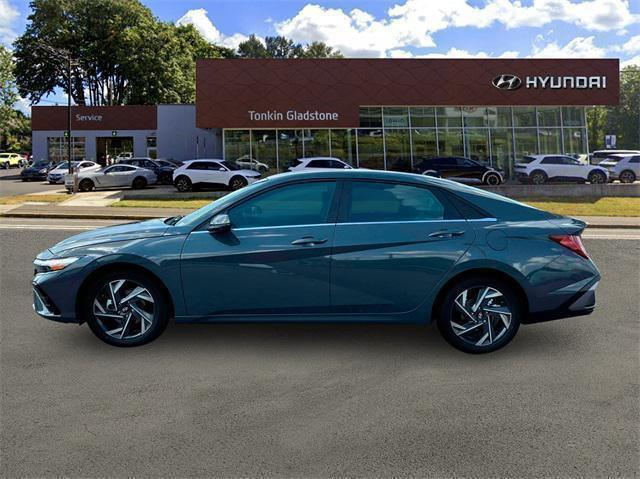 new 2025 Hyundai Elantra car, priced at $27,417