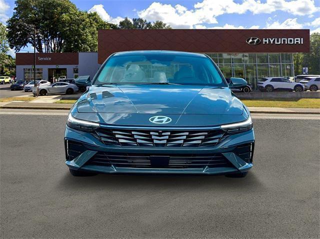 new 2025 Hyundai Elantra car, priced at $27,350