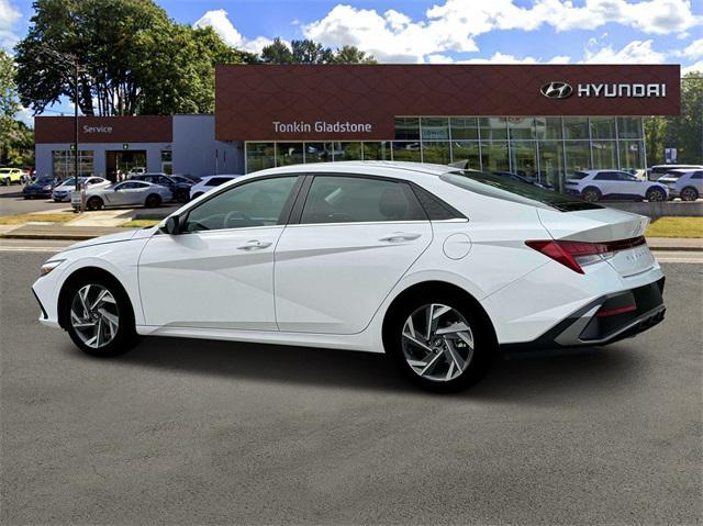 new 2025 Hyundai Elantra car, priced at $27,705