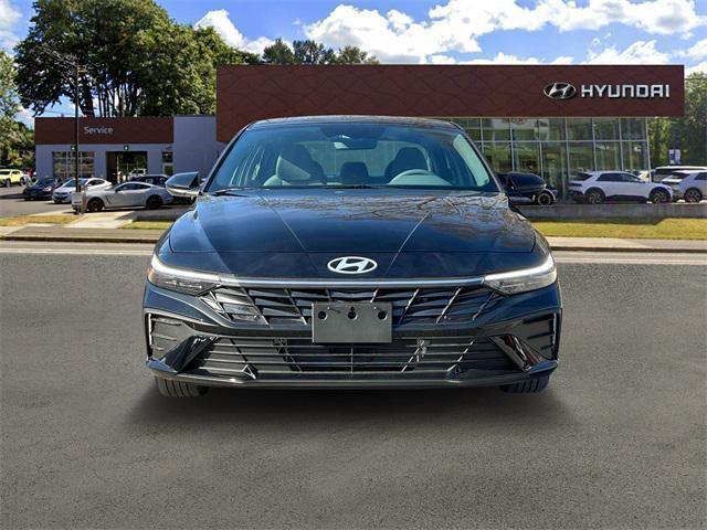 new 2025 Hyundai ELANTRA HEV car, priced at $25,085