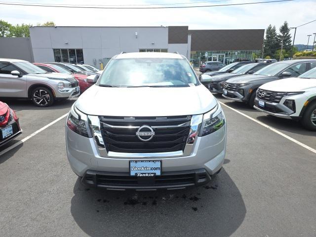 used 2024 Nissan Pathfinder car, priced at $32,995