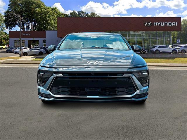 new 2025 Hyundai Sonata Hybrid car, priced at $39,090