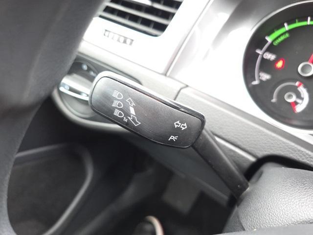 used 2015 Volkswagen e-Golf car, priced at $9,554