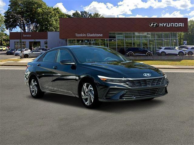 new 2025 Hyundai Elantra car, priced at $23,986