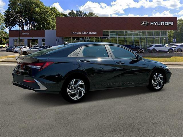 new 2025 Hyundai Elantra car, priced at $23,986