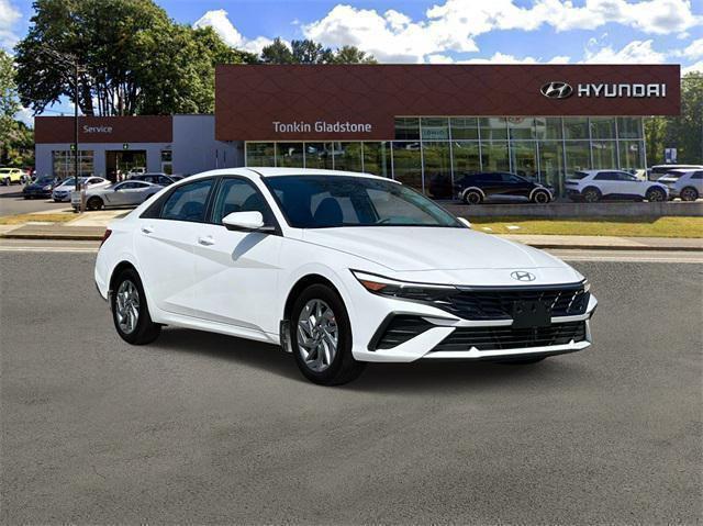 new 2025 Hyundai Elantra car, priced at $28,155