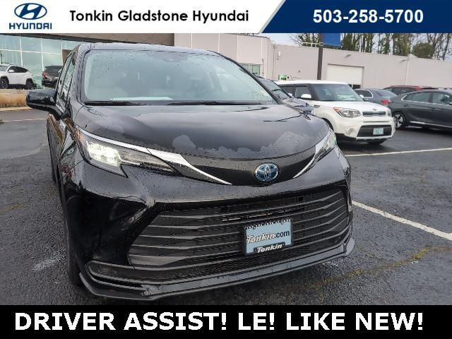 used 2022 Toyota Sienna car, priced at $33,252