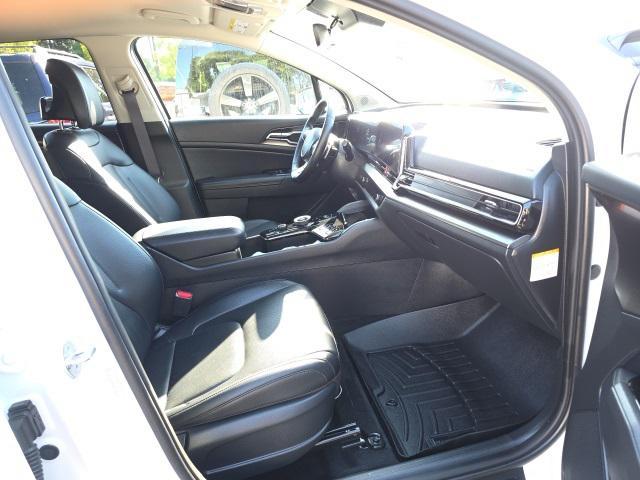 used 2023 Kia Sportage Hybrid car, priced at $28,998