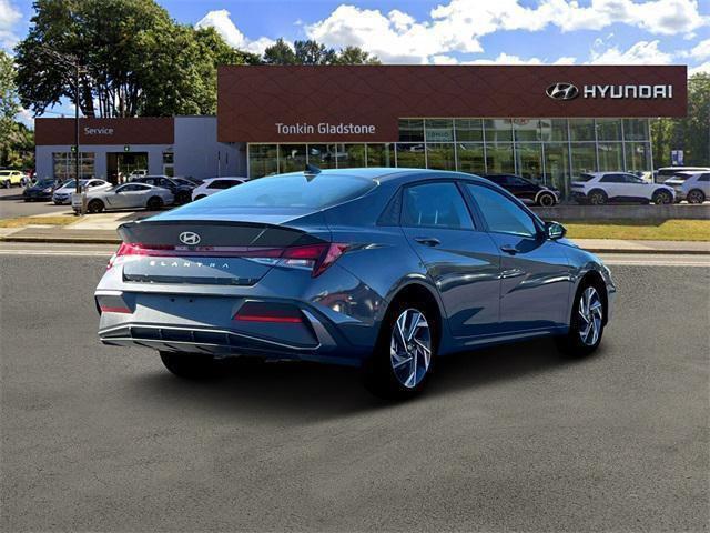new 2025 Hyundai Elantra car, priced at $22,915