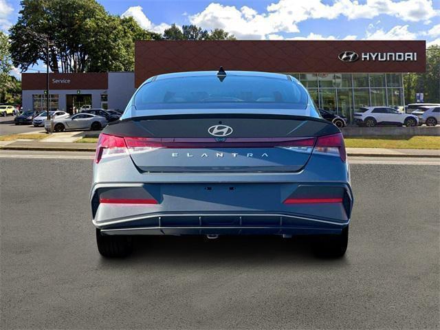 new 2025 Hyundai Elantra car, priced at $22,915