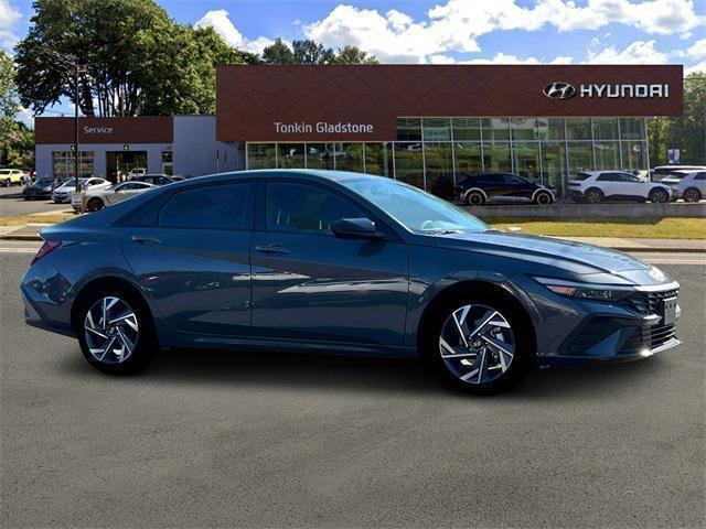 new 2025 Hyundai Elantra car, priced at $22,915