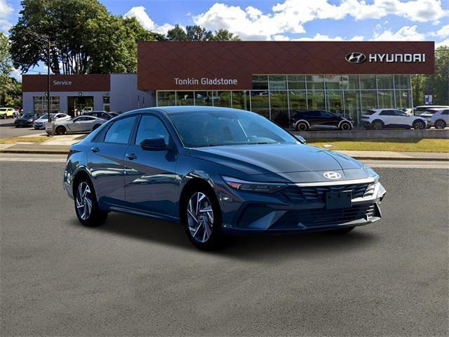 new 2025 Hyundai Elantra car, priced at $22,915
