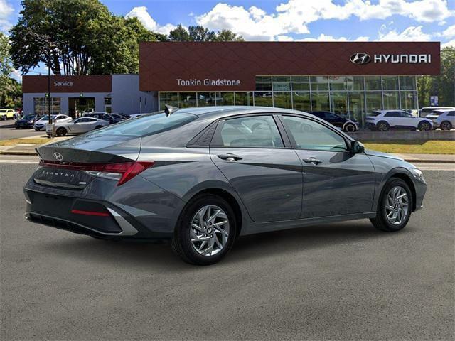new 2025 Hyundai ELANTRA HEV car, priced at $23,375