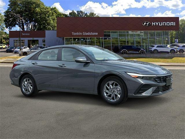 new 2025 Hyundai ELANTRA HEV car, priced at $23,375