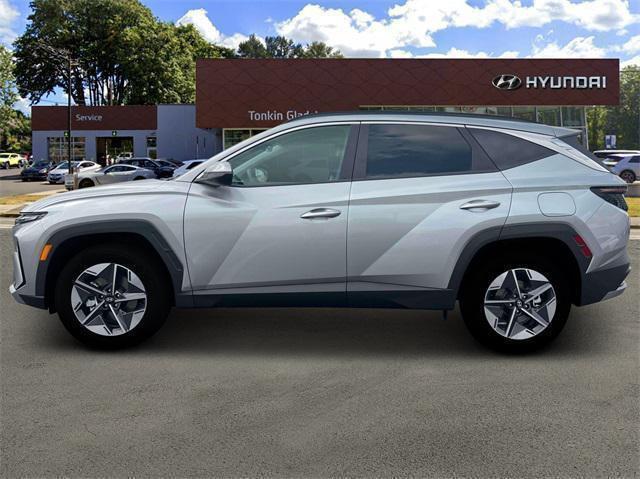 new 2025 Hyundai TUCSON Hybrid car, priced at $36,375