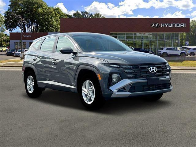new 2025 Hyundai Tucson car, priced at $30,550