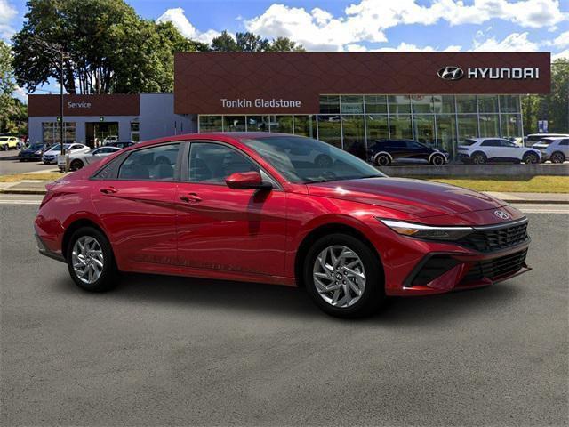 new 2025 Hyundai ELANTRA HEV car, priced at $25,615
