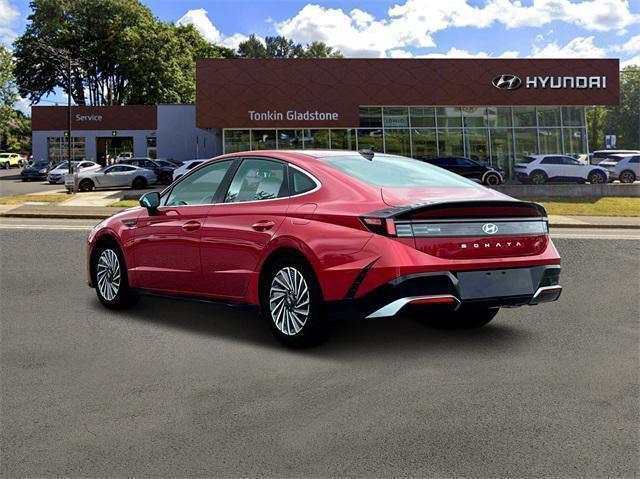 new 2025 Hyundai Sonata Hybrid car, priced at $33,120