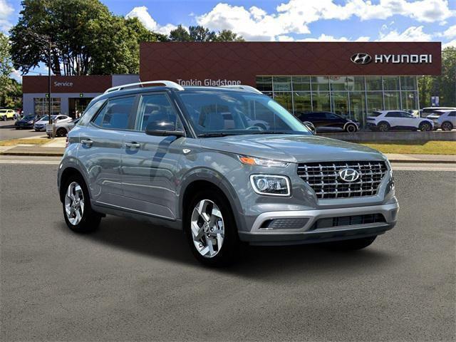 new 2025 Hyundai Venue car, priced at $23,737