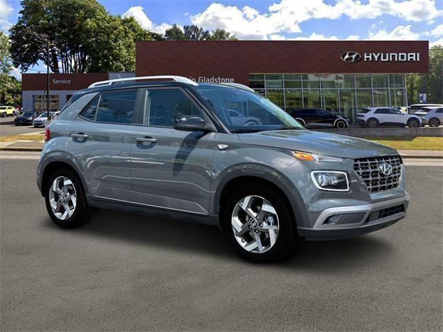 new 2025 Hyundai Venue car, priced at $23,737