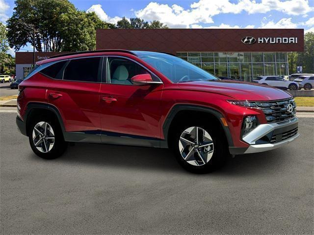 new 2025 Hyundai TUCSON Hybrid car, priced at $36,805