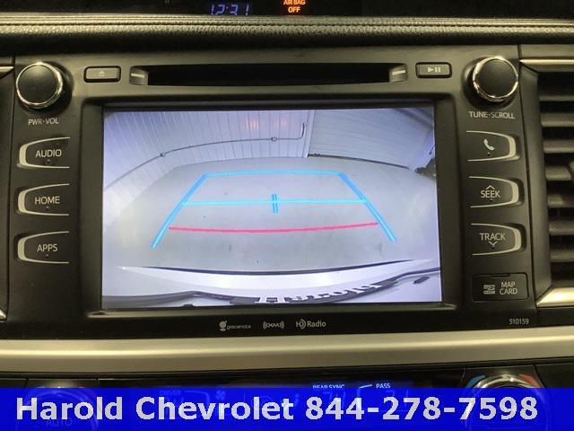 used 2016 Toyota Highlander car, priced at $15,997