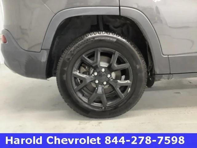 used 2016 Jeep Cherokee car, priced at $12,715